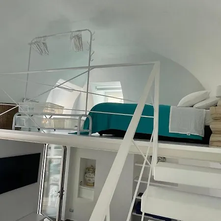Willa Massalubrense Amalfi Coast Casa Adelaide *