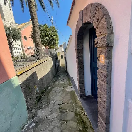 Willa Massalubrense Amalfi Coast Casa Adelaide *